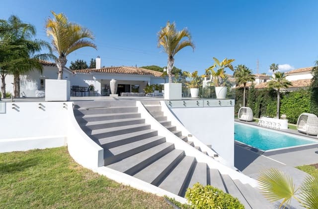 6 sypialnia Willa na sprzedaż w Atalaya-Isdabe, Estepona z basenem garażem - 4 200 000 € (Ref: 10041887)
