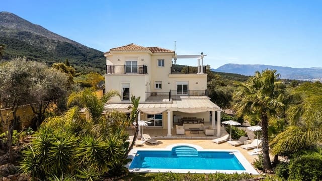 4 sovrum Villa till salu i Alhaurín el Grande med pool garage - 1 500 000 € (Ref: 10041892)