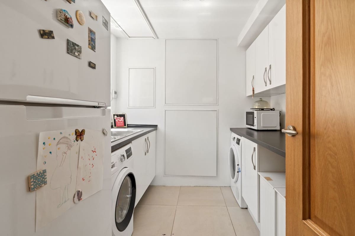 4 sypialnia Willa na sprzedaż w Alhaurin el Grande z basenem garażem - 1 500 000 € (Ref: 10041892)