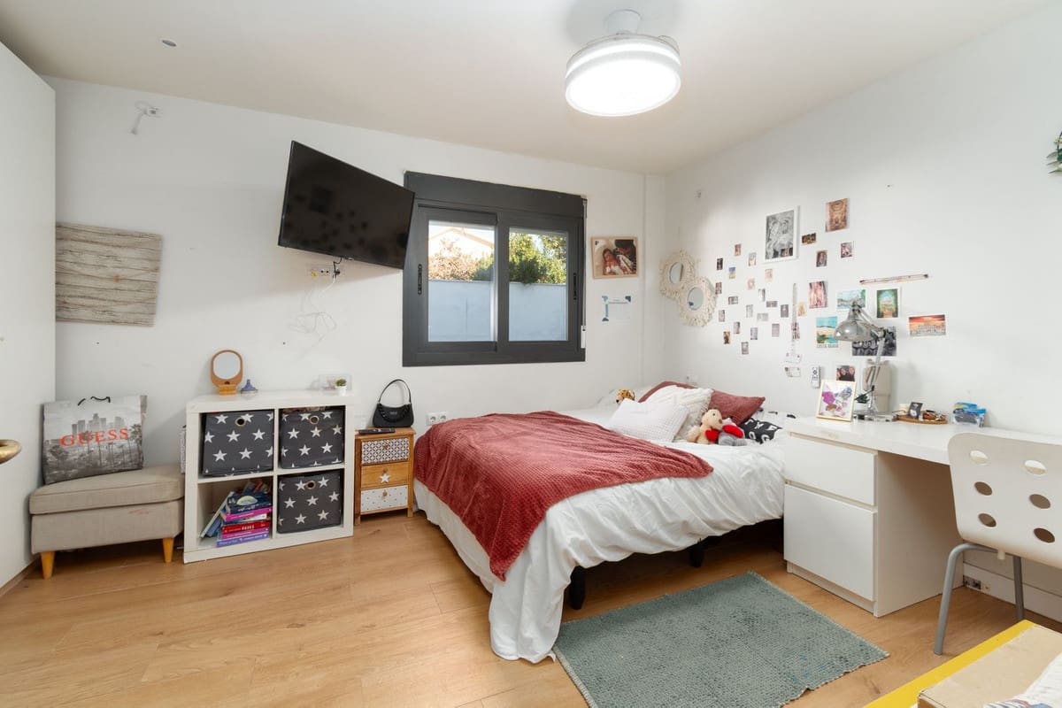 7 soveværelse Villa til salg i Alhaurin de la Torre med swimmingpool garage - € 1.250.000 (Ref: 10041893)