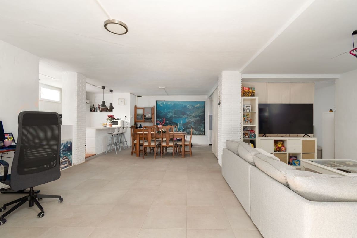 7 soveværelse Villa til salg i Alhaurin de la Torre med swimmingpool garage - € 1.250.000 (Ref: 10041893)