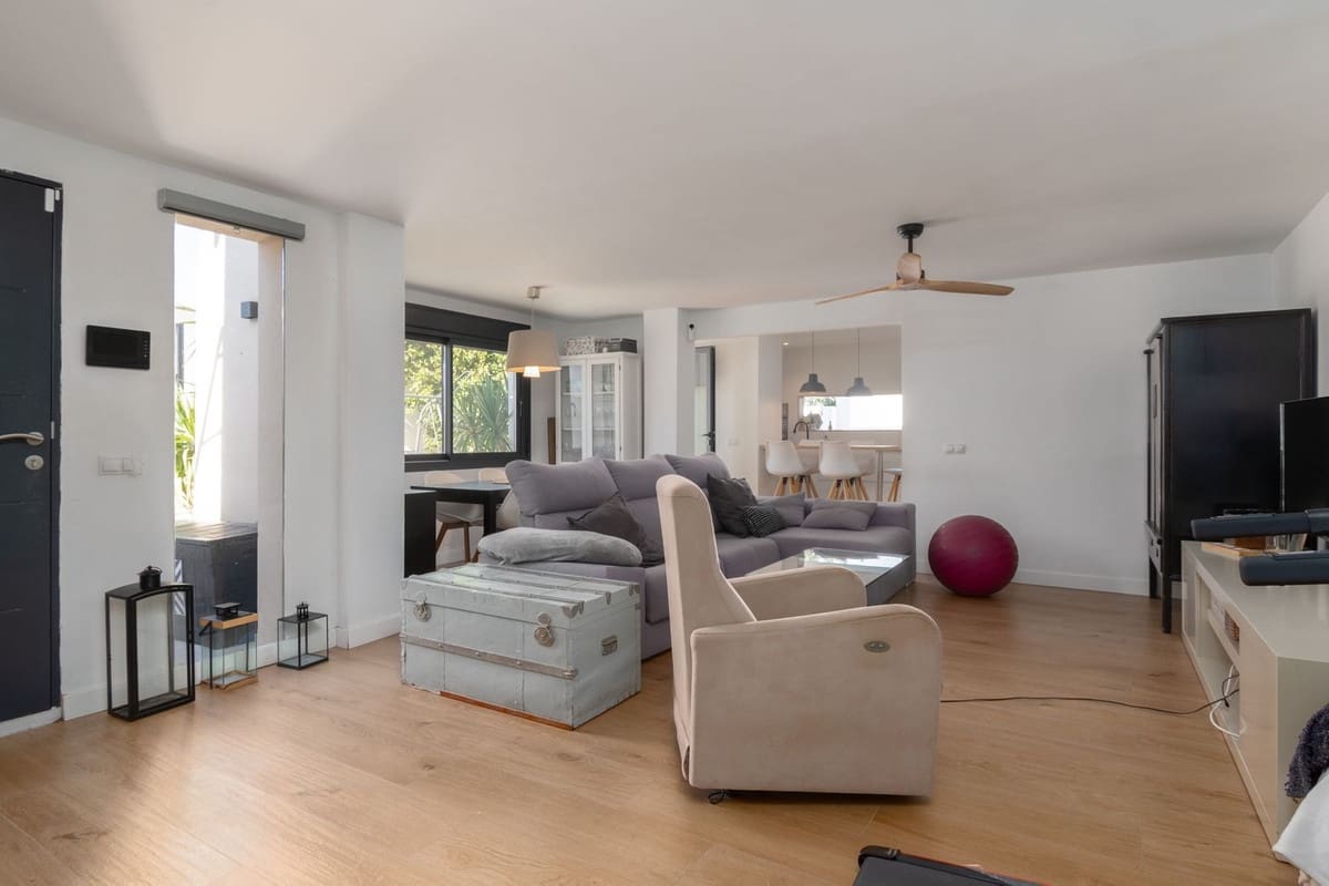 7 soveværelse Villa til salg i Alhaurin de la Torre med swimmingpool garage - € 1.250.000 (Ref: 10041893)