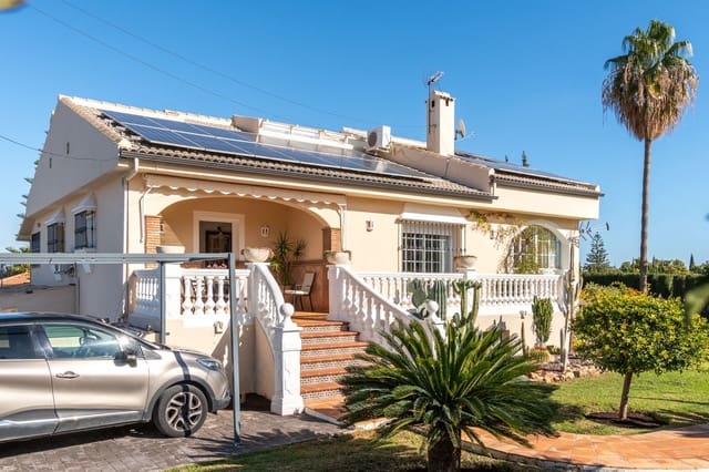 7 sypialnia Willa na sprzedaż w Alhaurín de la Torre z basenem garażem - 1 250 000 € (Ref: 10041893)
