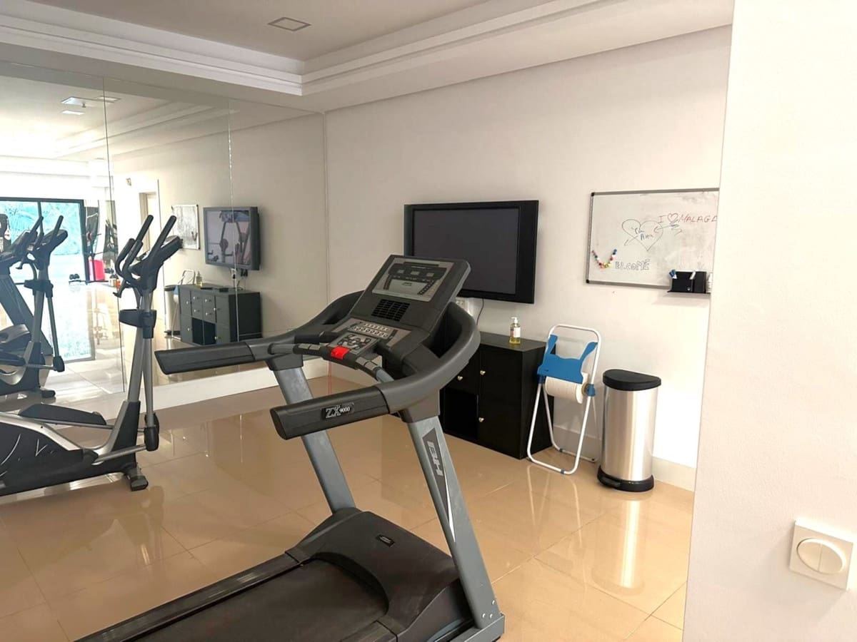 4 chambre Villa/Maison à vendre à Alhaurin de la Torre avec piscine garage - 1 195 000 € (Ref: 10041894)
