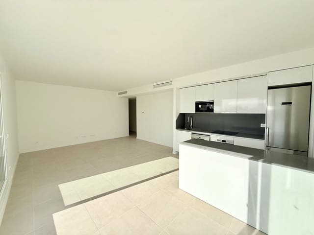 4 bedroom Apartment for sale in Cancelada, Estepona with pool garage - € 750,000 (Ref: 10042028)