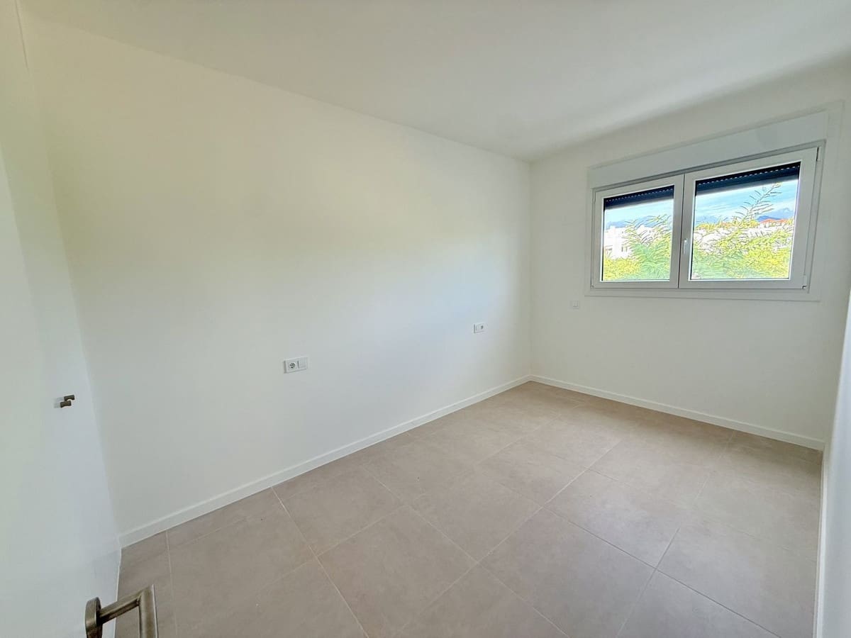 4 quarto Apartamento para venda em Cancelada com piscina garagem - 750 000 € (Ref: 10042028)