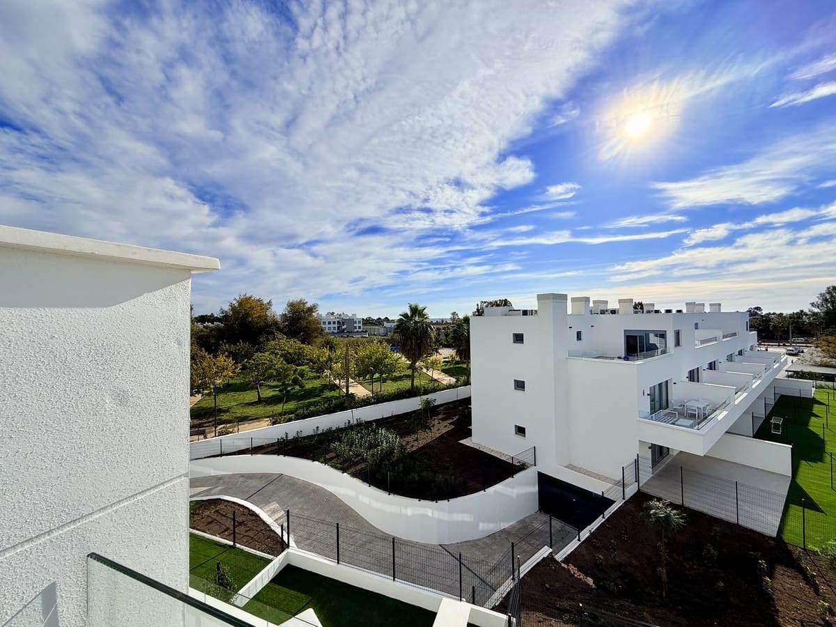 4 quarto Apartamento para venda em Cancelada com piscina garagem - 750 000 € (Ref: 10042028)