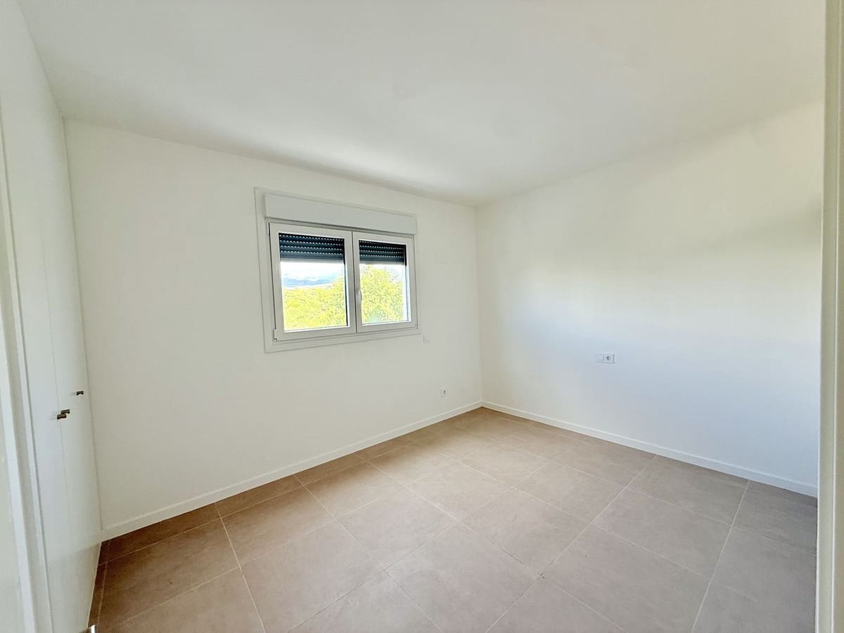 4 quarto Apartamento para venda em Cancelada com piscina garagem - 750 000 € (Ref: 10042028)