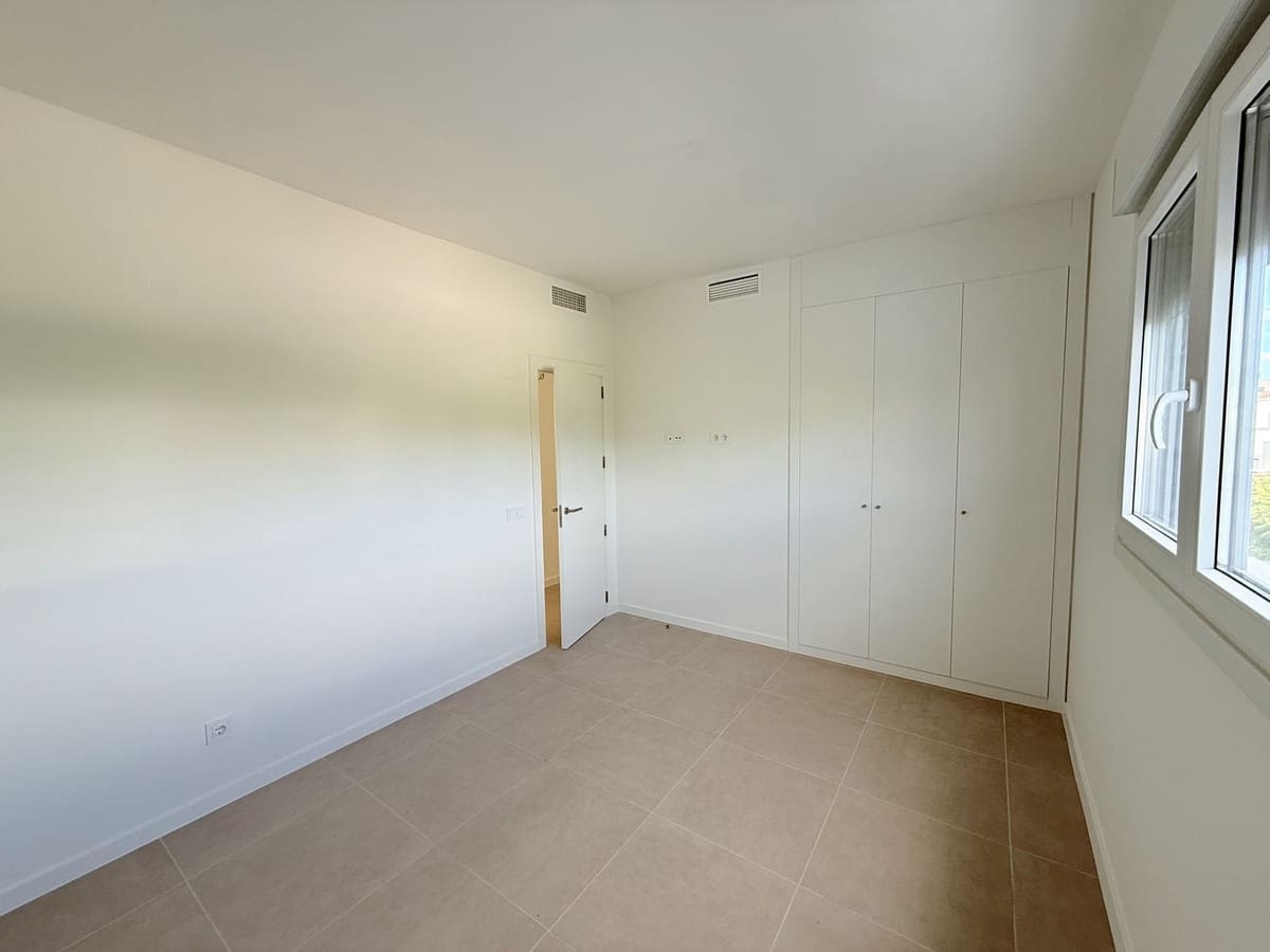 4 quarto Apartamento para venda em Cancelada com piscina garagem - 750 000 € (Ref: 10042028)