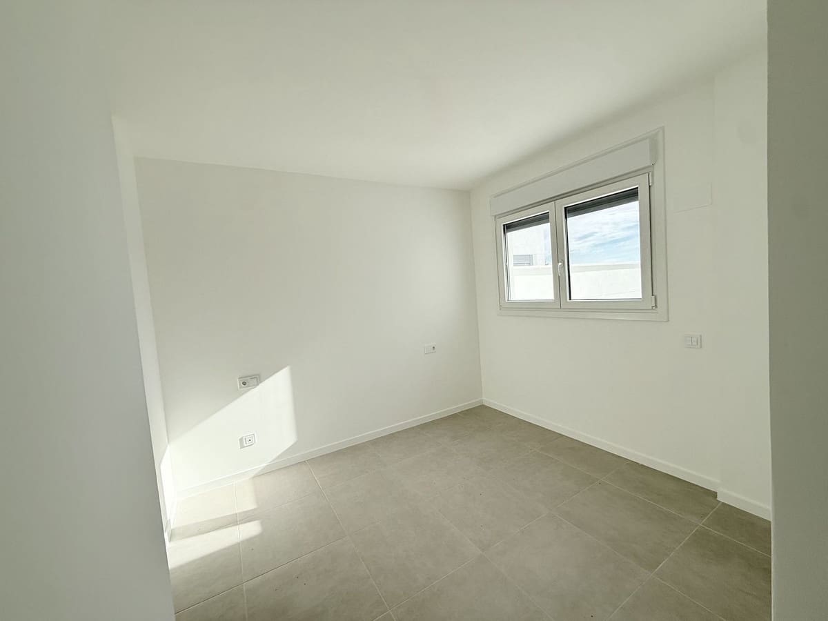 4 quarto Apartamento para venda em Cancelada com piscina garagem - 750 000 € (Ref: 10042028)
