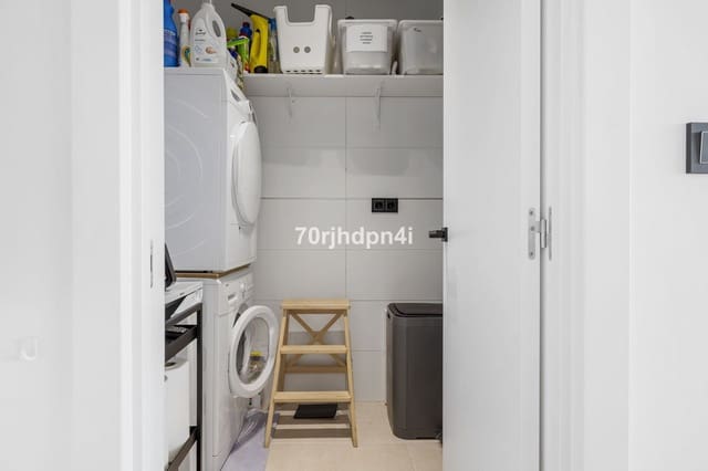 3 chambre Appartement à vendre à Estepona - 750 000 € (Ref: 10042029)
