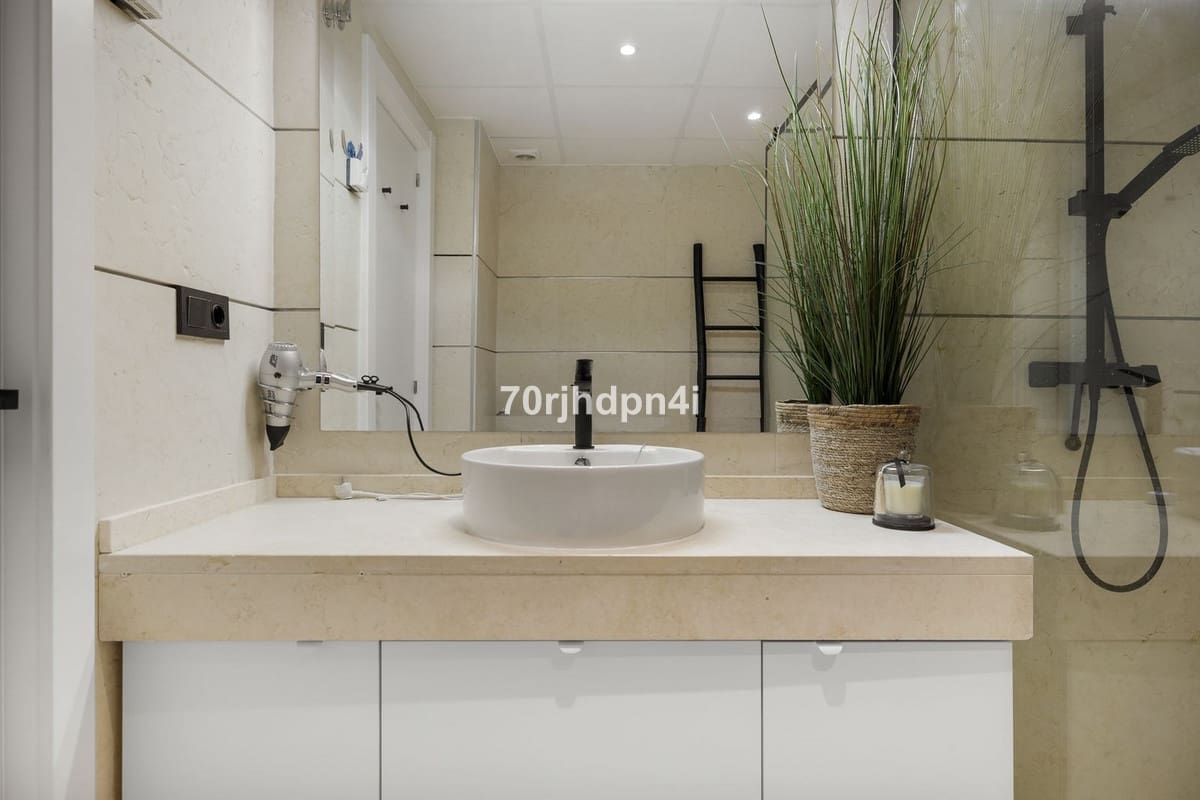 3 makuuhuone Huoneisto myytävänä paikassa Estepona - 750 000 € (Ref: 10042029)