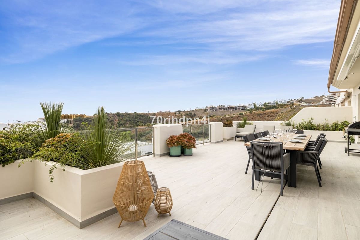 3 makuuhuone Huoneisto myytävänä paikassa Estepona - 750 000 € (Ref: 10042029)