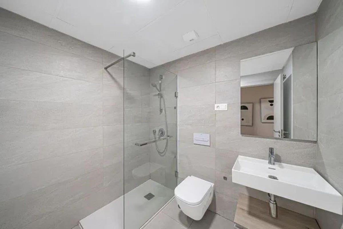 3 soveværelse Lejlighed til salg i Estepona med swimmingpool - € 695.000 (Ref: 10060624)
