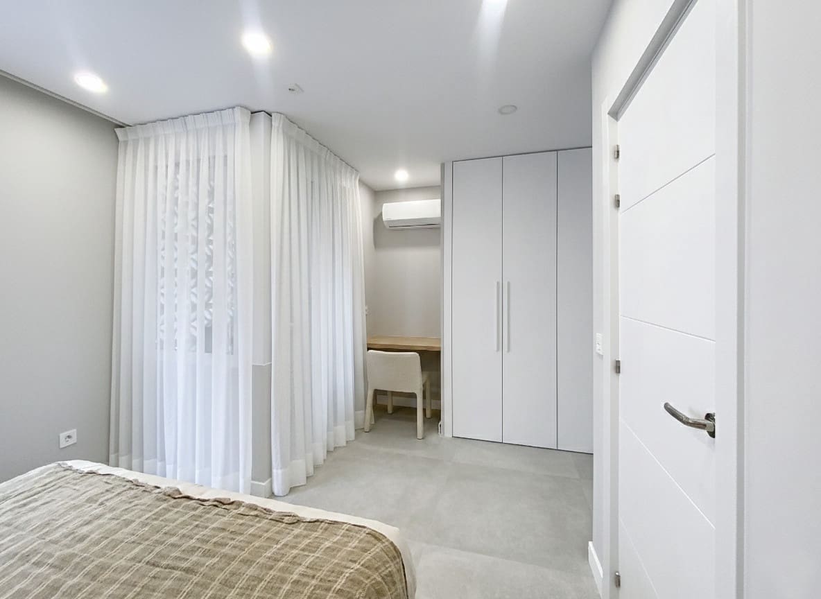 2 sypialnia Apartament na sprzedaż w Estepona - 889 000 € (Ref: 10065112)