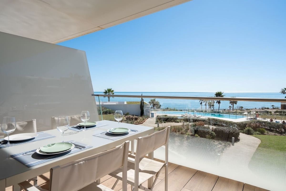 2 chambre Appartement à vendre à Estepona avec piscine garage - 888 000 € (Ref: 10065114)