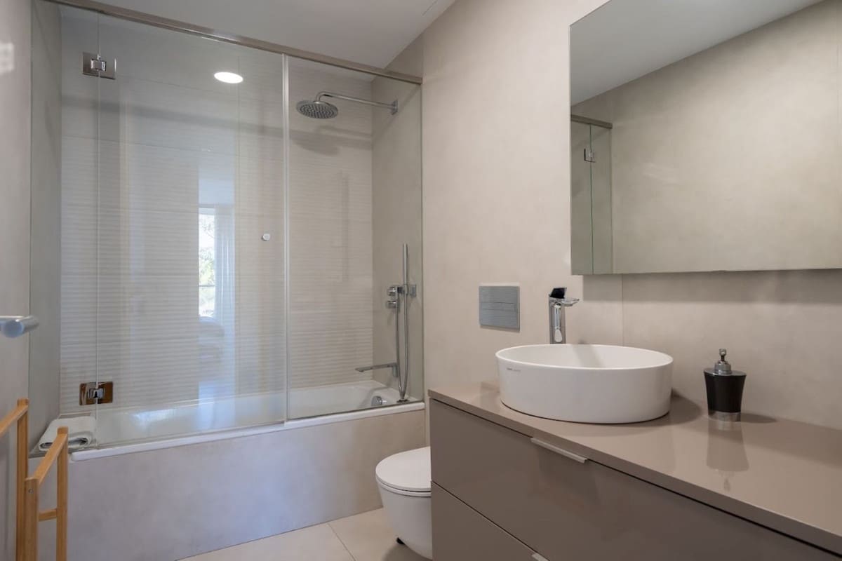 2 chambre Appartement à vendre à Estepona avec piscine garage - 888 000 € (Ref: 10065114)