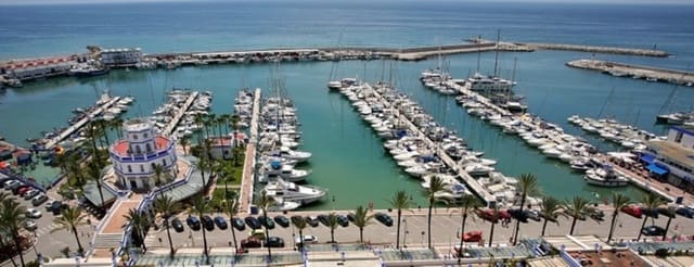 2 sypialnia Apartament na sprzedaż w Estepona z basenem garażem - 880 000 € (Ref: 10065115)