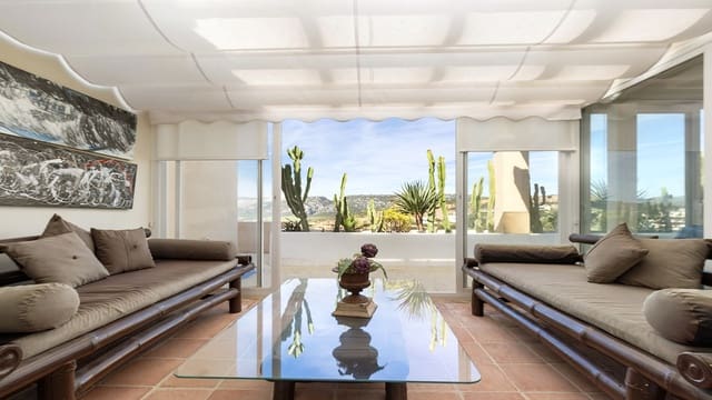 3 Zimmer Apartment zu verkaufen in Casares mit Pool Garage - 560.000 € (Ref: 10073023)