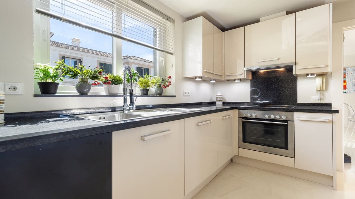 3 Zimmer Apartment zu verkaufen in Casares mit Pool Garage - 560.000 € (Ref: 10073023)