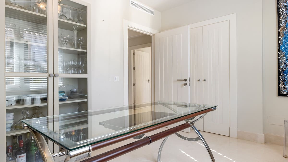 3 Zimmer Apartment zu verkaufen in Casares mit Pool Garage - 560.000 € (Ref: 10073023)