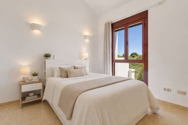 3 quarto Casa em Banda para venda em Casares com piscina - 535 000 € (Ref: 10073025)