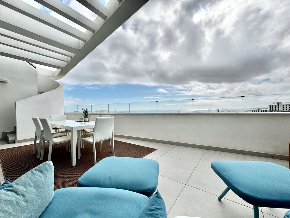 2 Zimmer Apartment zu verkaufen in Fuengirola mit Pool Garage - 899.000 € (Ref: 10073026)