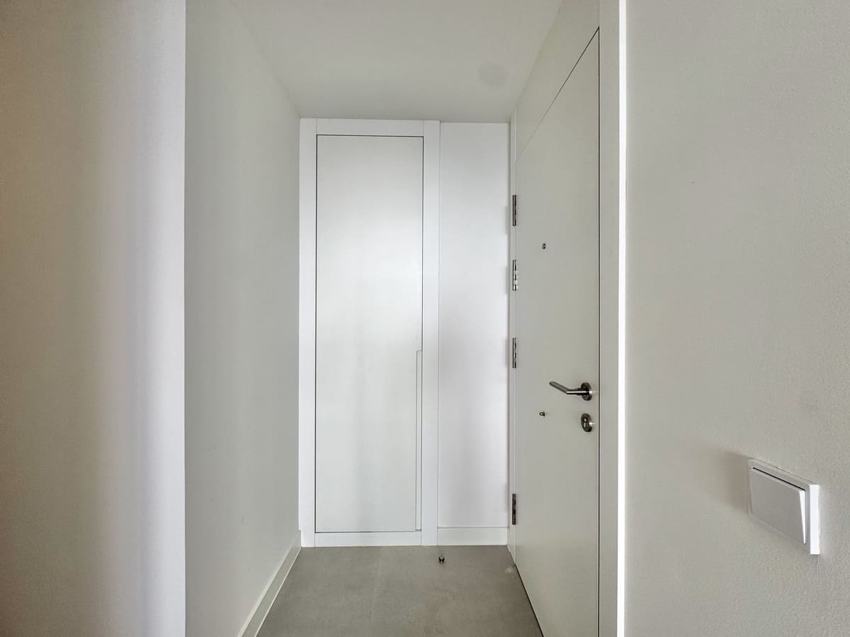 2 Zimmer Apartment zu verkaufen in Fuengirola mit Pool Garage - 899.000 € (Ref: 10073026)