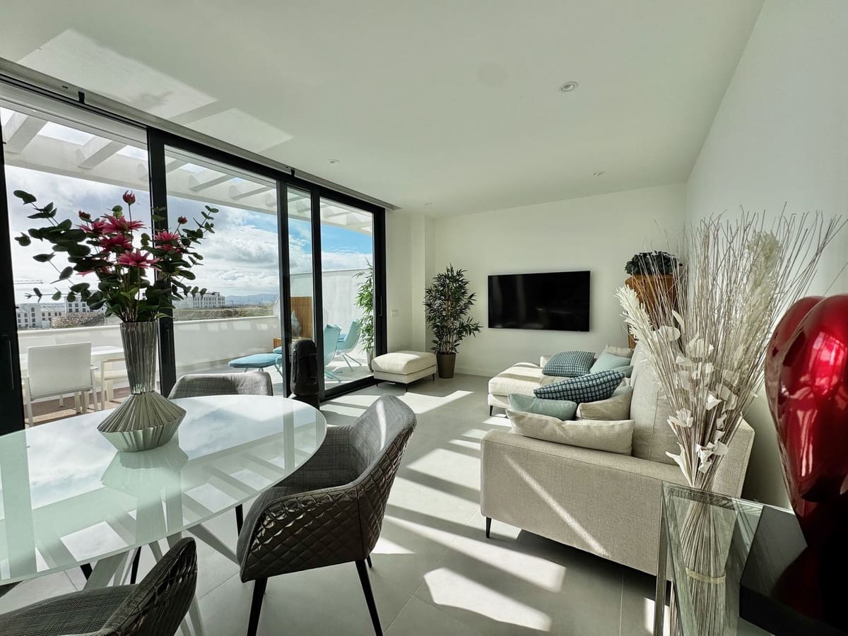 2 Zimmer Apartment zu verkaufen in Fuengirola mit Pool Garage - 899.000 € (Ref: 10073026)