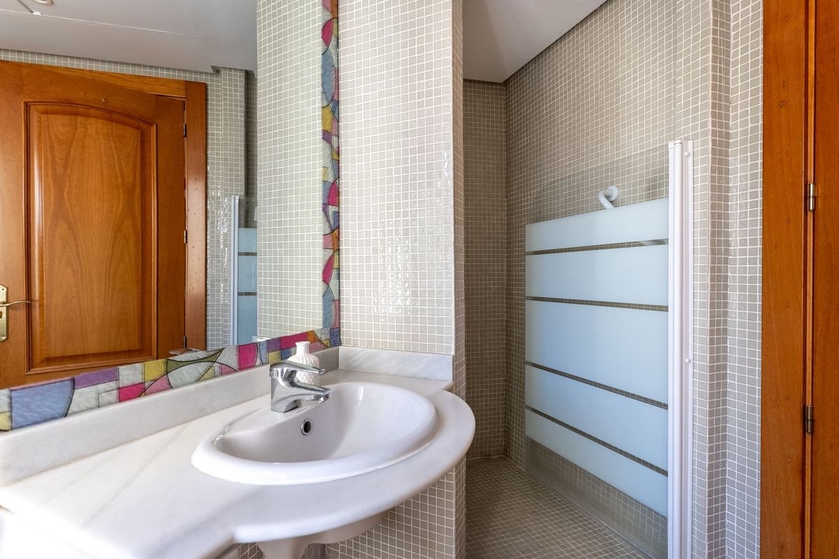 Casa de 3 habitaciones en El Rosario en venta con piscina garaje - 790.000 € (Ref: 10073027)