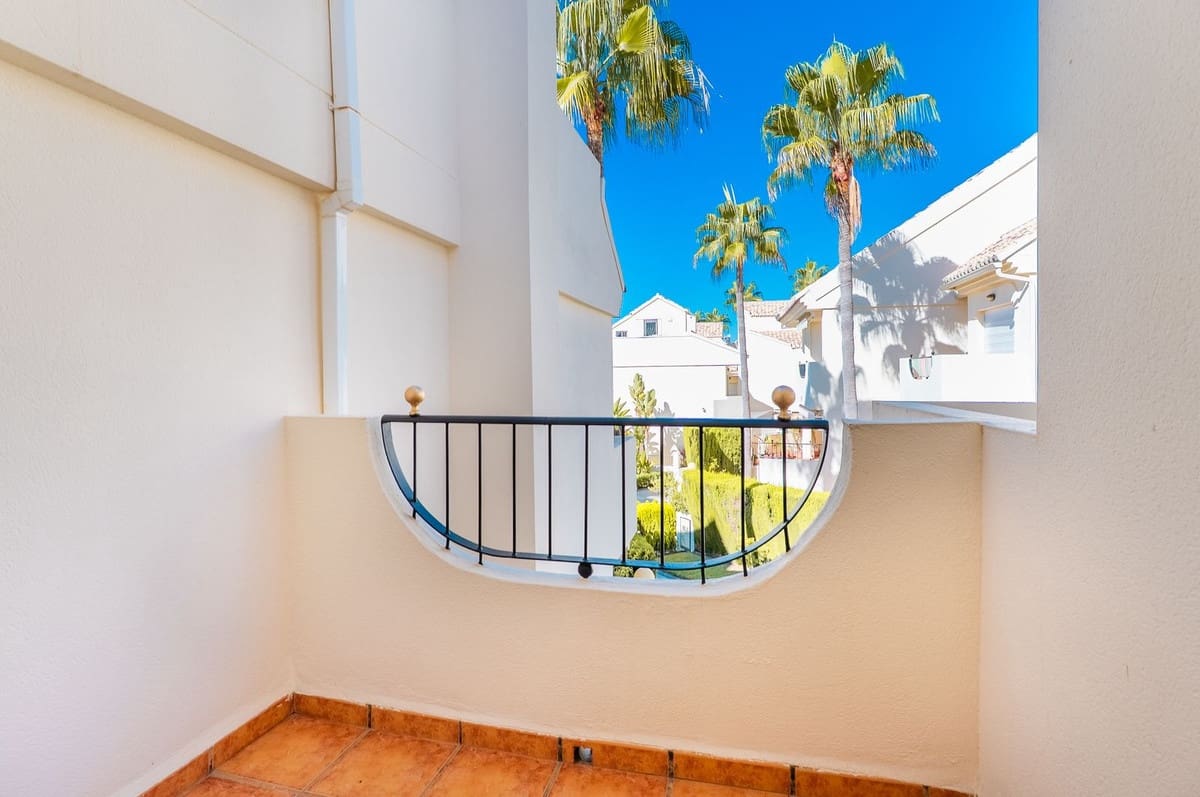 Casa de 3 habitaciones en El Rosario en venta con piscina garaje - 790.000 € (Ref: 10073027)