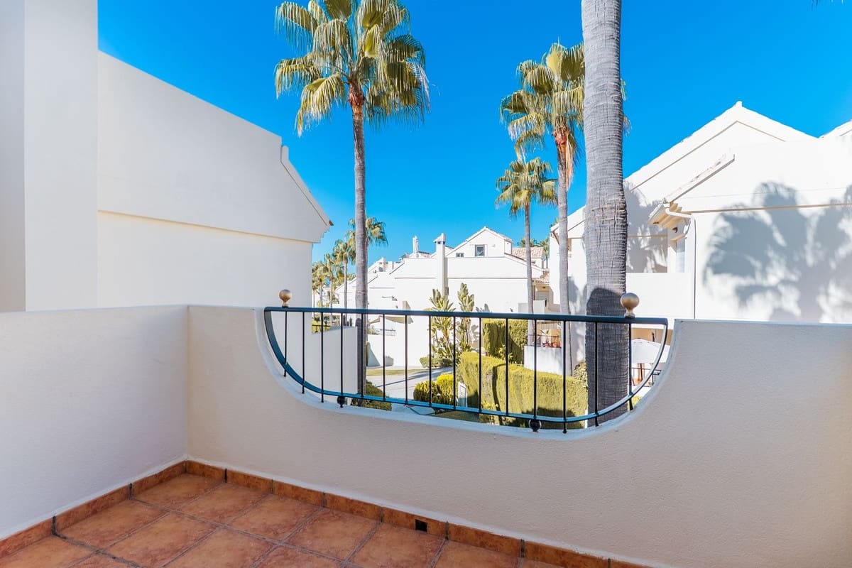 Casa de 3 habitaciones en El Rosario en venta con piscina garaje - 790.000 € (Ref: 10073027)