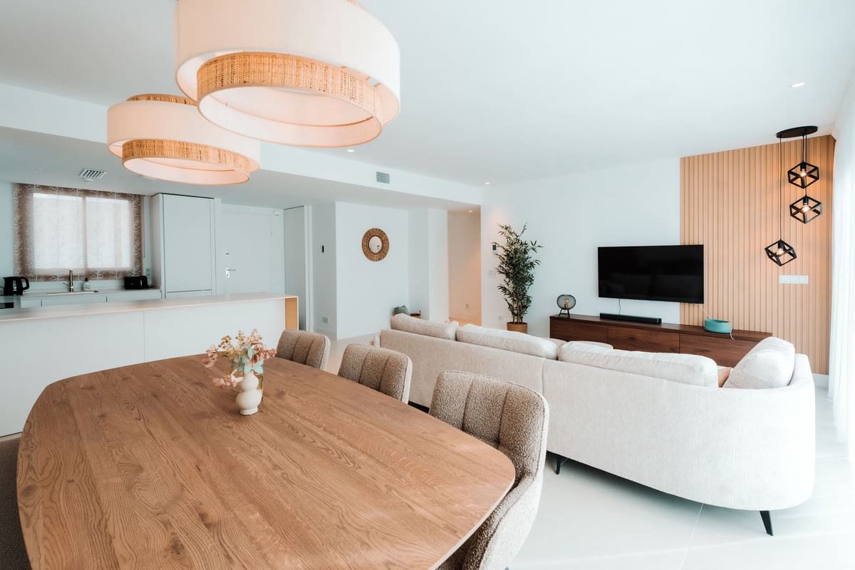 2 slaapkamer Appartement te koop in Fuengirola - € 925.000 (Ref: 10073028)