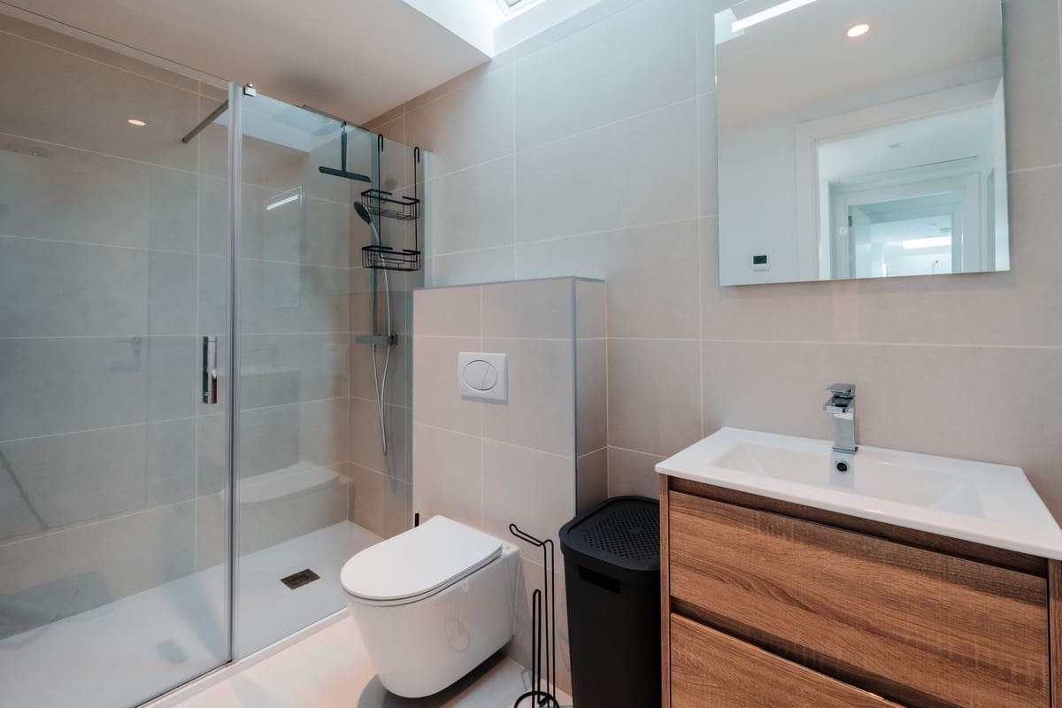 2 slaapkamer Appartement te koop in Fuengirola - € 925.000 (Ref: 10073028)