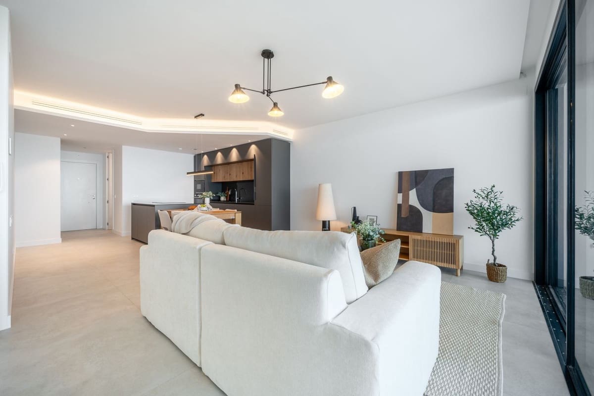 2 Zimmer Apartment zu verkaufen in Fuengirola mit Pool Garage - 995.000 € (Ref: 10073033)