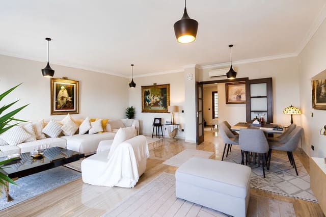 4 sypialnia Apartament na sprzedaż w Fuengirola z basenem garażem - 990 000 € (Ref: 10073034)