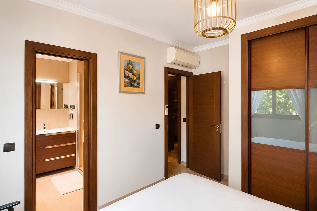 4 sypialnia Apartament na sprzedaż w Fuengirola z basenem garażem - 990 000 € (Ref: 10073034)
