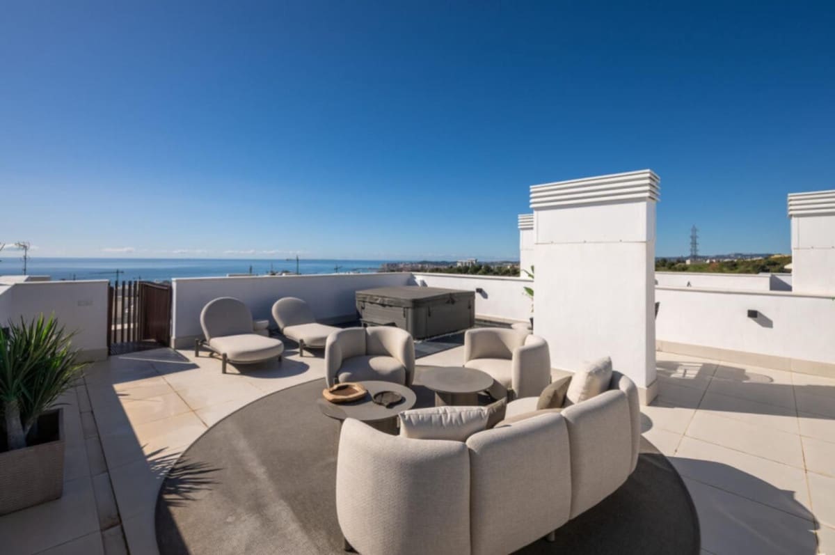 2 sovrum Lägenhet till salu i Fuengirola med pool garage - 1 100 000 € (Ref: 10073035)