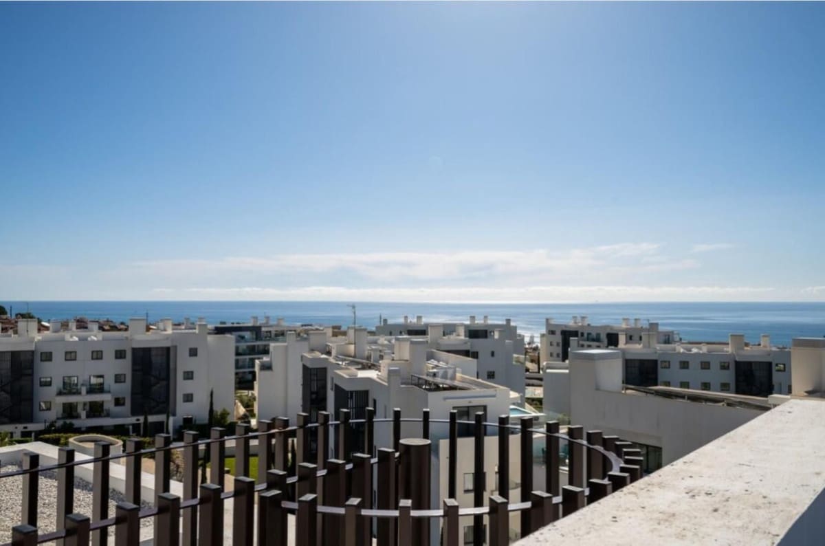 2 sovrum Lägenhet till salu i Fuengirola med pool garage - 1 100 000 € (Ref: 10073035)