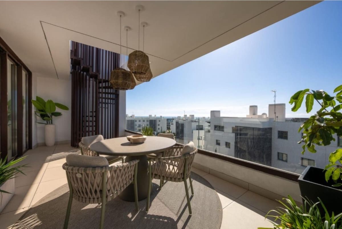 2 sovrum Lägenhet till salu i Fuengirola med pool garage - 1 100 000 € (Ref: 10073035)