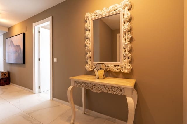 2 Zimmer Apartment zu verkaufen in Fuengirola mit Pool Garage - 1.199.000 € (Ref: 10073037)