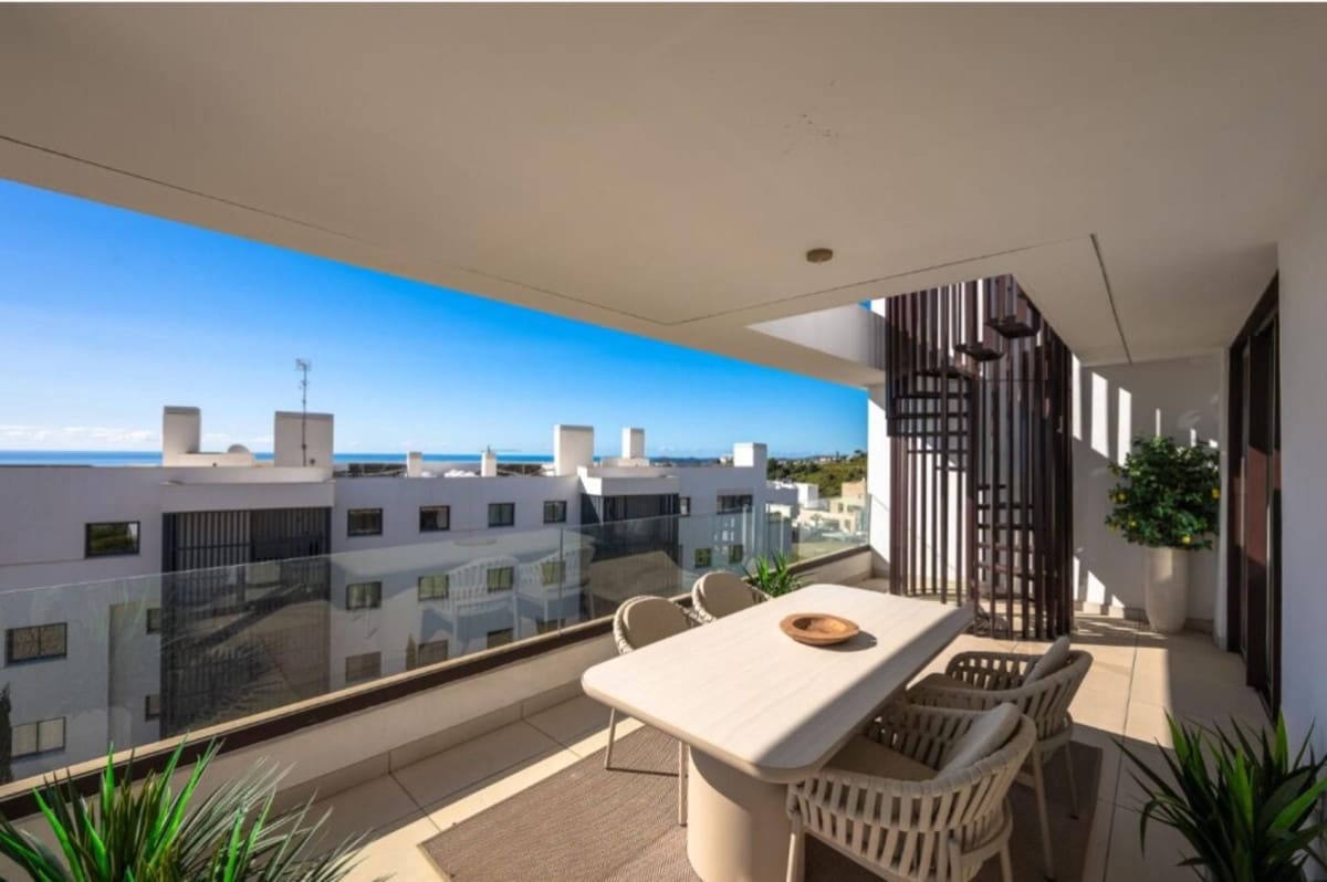 2 soveværelse Lejlighed til salg i Fuengirola med swimmingpool garage - € 1.100.000 (Ref: 10073038)