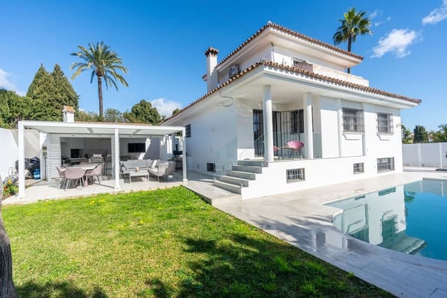 5 Zimmer Villa zu verkaufen in El Paraiso, Estepona mit Pool Garage - 1.600.000 € (Ref: 10073043)