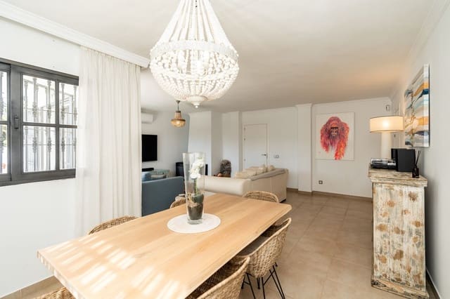 5 Zimmer Villa zu verkaufen in El Paraiso, Estepona mit Pool Garage - 1.600.000 € (Ref: 10073043)