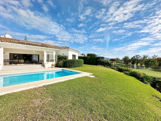 4 Zimmer Villa zu verkaufen in El Paraiso, Estepona mit Pool Garage - 2.550.000 € (Ref: 10073044)