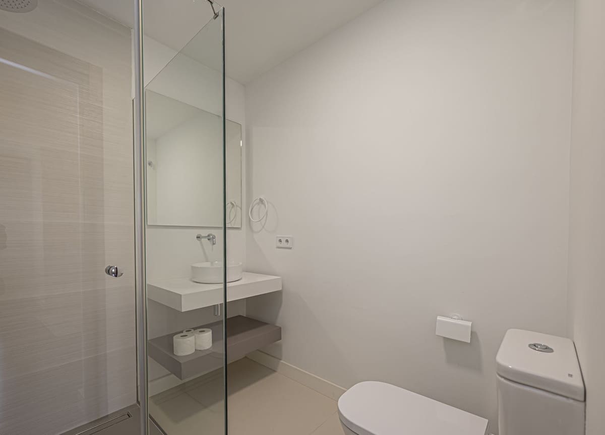 4 Zimmer Villa zu verkaufen in El Paraiso mit Pool Garage - 2.480.000 € (Ref: 10073045)