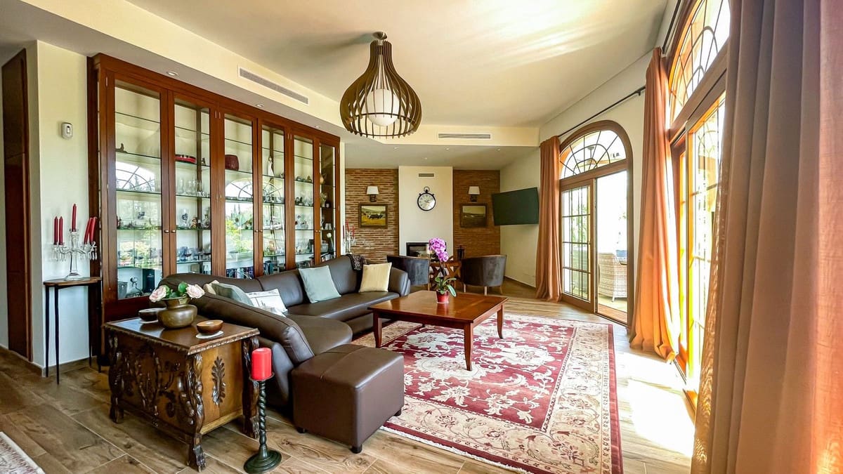 6 chambre Villa/Maison à vendre à El Rosario avec piscine - 2 490 000 € (Ref: 10073046)