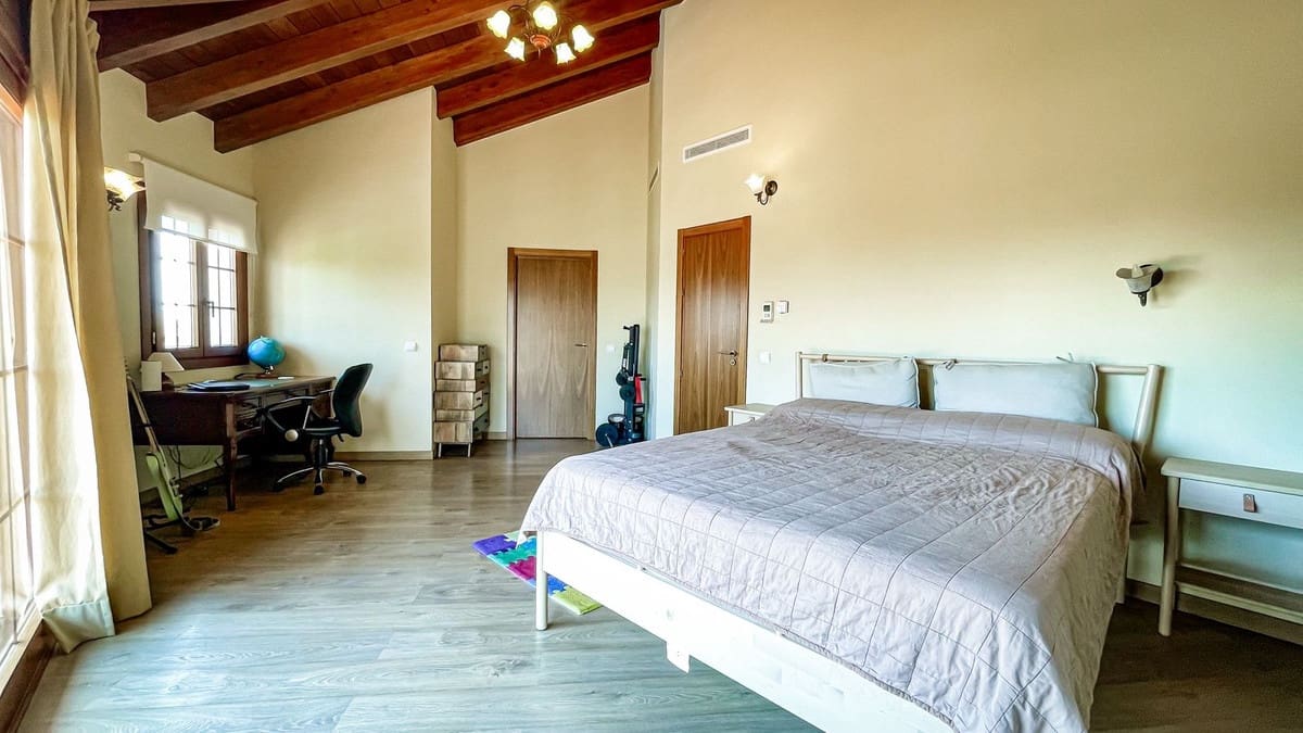 6 chambre Villa/Maison à vendre à El Rosario avec piscine - 2 490 000 € (Ref: 10073046)