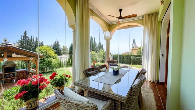6 chambre Villa/Maison à vendre à El Rosario, Marbella avec piscine - 2 490 000 € (Ref: 10073046)