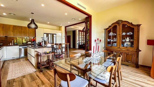 6 chambre Villa/Maison à vendre à El Rosario, Marbella avec piscine - 2 490 000 € (Ref: 10073046)